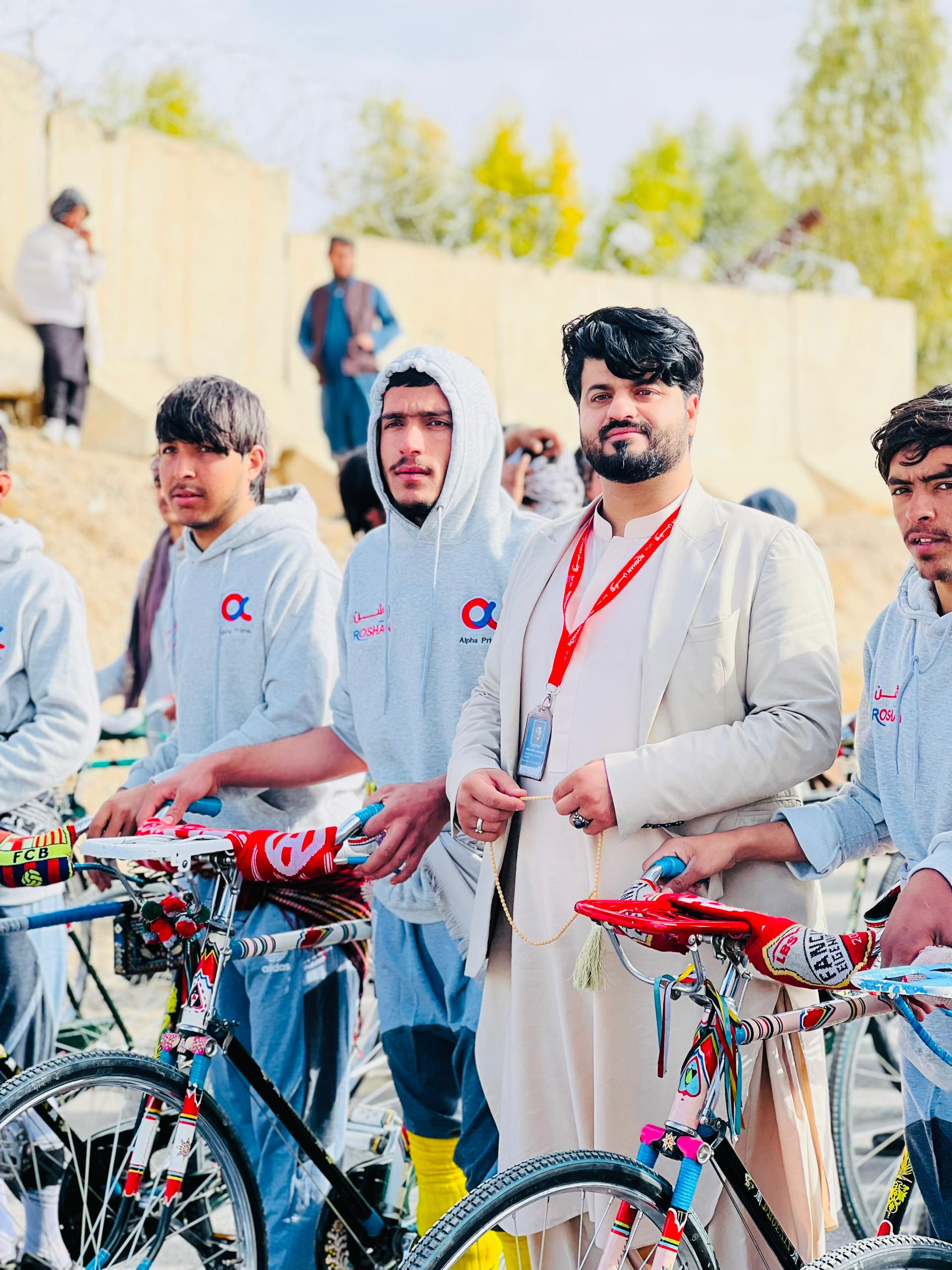 Roshan Hosts 50-Kilometer Cycling Competition in Kandahar